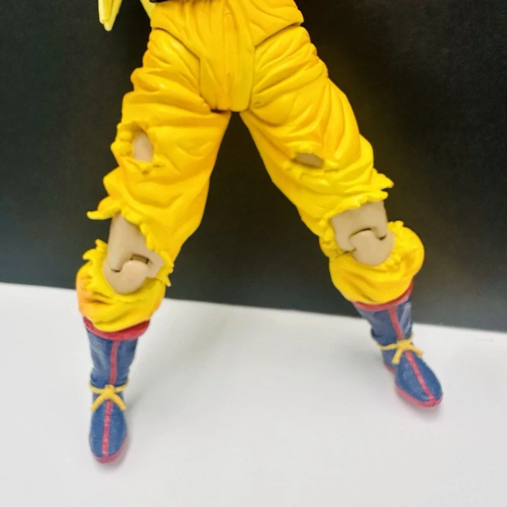 Dragonball Z Super Saiyan 3 Goku 9